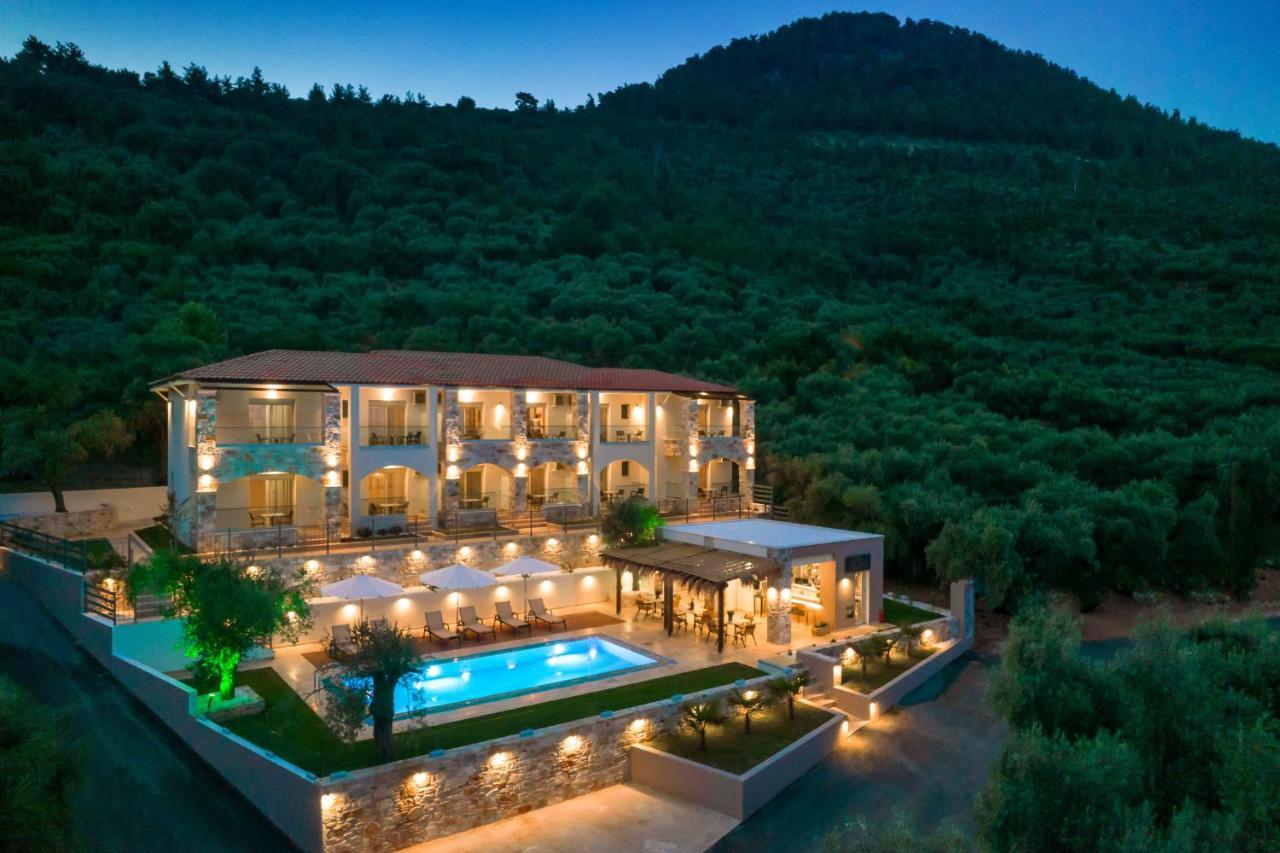 Mon Avis Boutique Hotel Хрисі-Амудья Екстер'єр фото